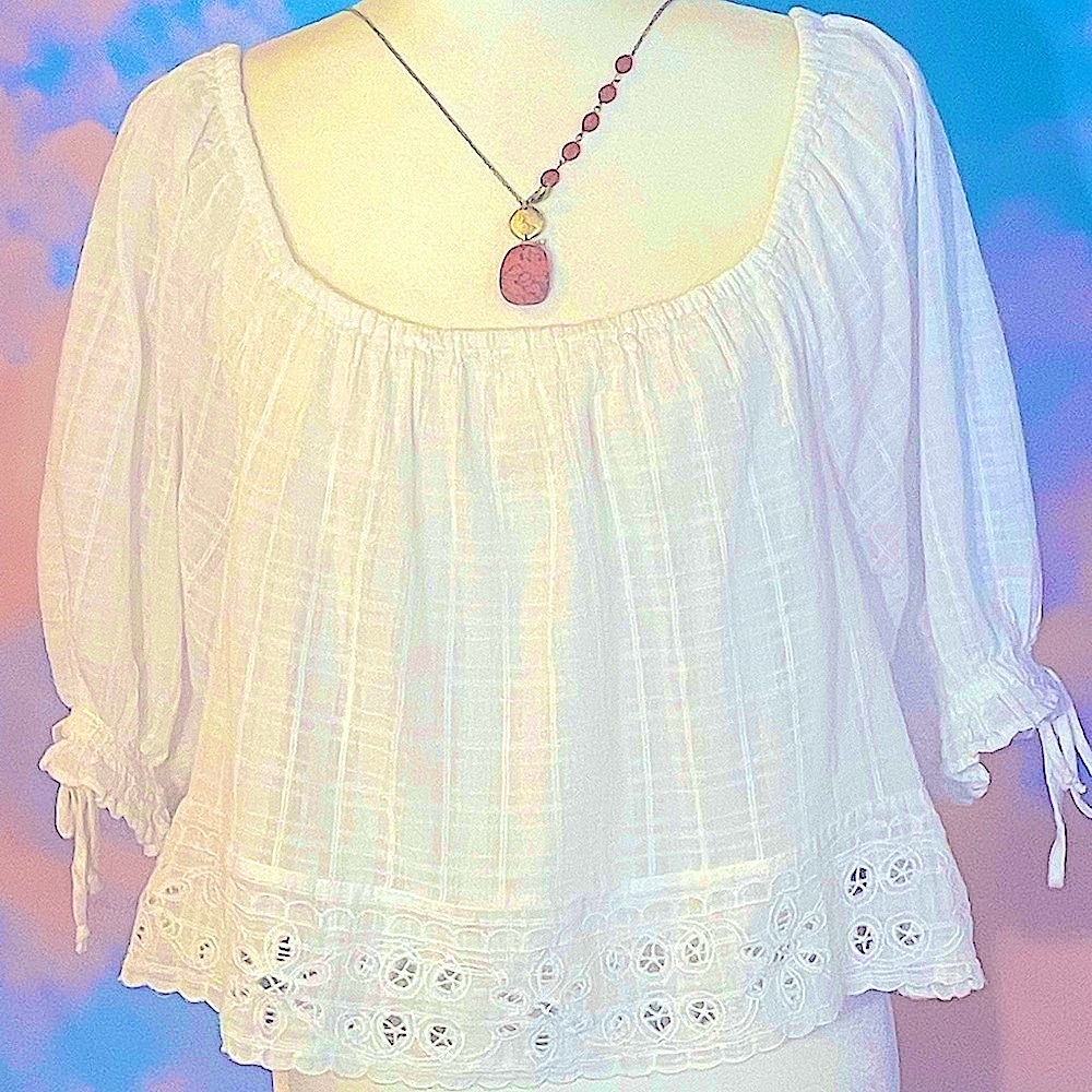 Darling White Puff Sleeve Embroidered Lace Blouse (Sz. Medium)